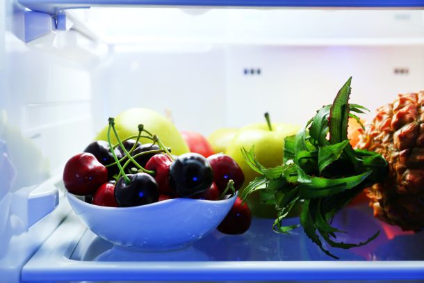 Ermitteln Sie das richtige Fassungsvermögen für Ihren Kühlschrank. (Fotoquelle: belchonock / clipdealer.de)