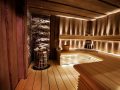 Finnische Sauna mit indirekter Beleuchtung