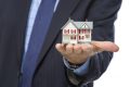 Sachkundige Makler sind hilfreich beim Immobilienverkauf.